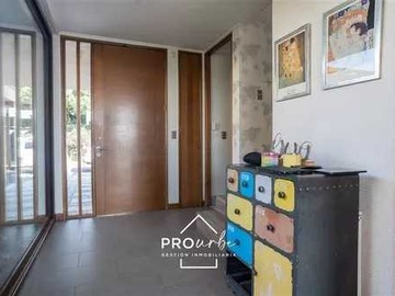 Arriendo Mensual / Casa / Colina