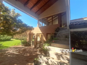 Arriendo Mensual / Casa / Colina