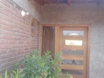 Arriendo Mensual / Casa / Colina