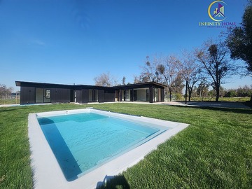 Arriendo Mensual / Casa / Colina