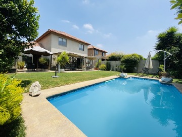 Arriendo Mensual / Casa / Colina