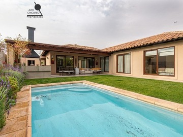 Arriendo Mensual / Casa / Colina