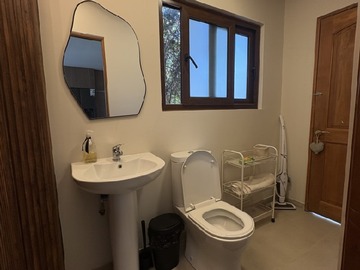 Arriendo Mensual / Casa / Colina