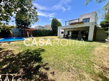 Arriendo Mensual / Casa / Colina