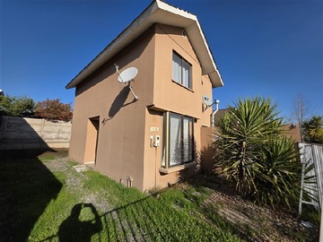 Arriendo Mensual / Casa / Colina