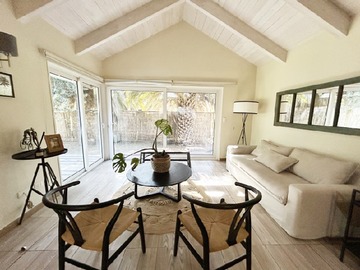 Arriendo Mensual / Casa / Colina