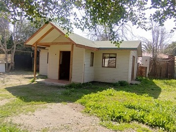 Arriendo Mensual / Casa / Colina