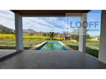 Arriendo Mensual / Casa / Colina