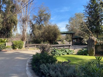 Arriendo Mensual / Casa / Colina