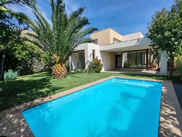 Arriendo Mensual / Casa / Colina