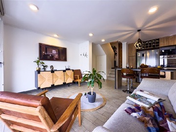 Arriendo Mensual / Casa / Colina