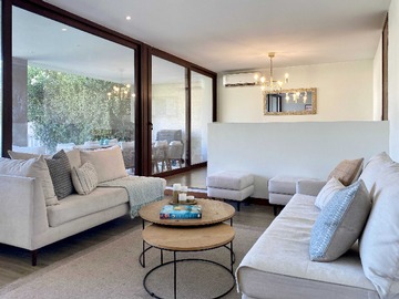 Arriendo Mensual / Casa / Colina