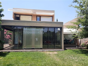 Arriendo Mensual / Casa / Colina