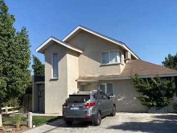 Arriendo Mensual / Casa / Colina