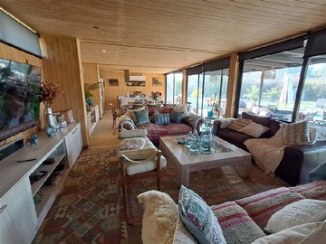 Arriendo Mensual / Casa / Colina