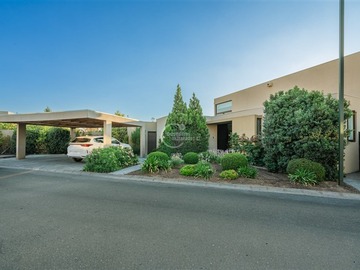 Arriendo Mensual / Casa / Colina