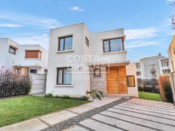 Arriendo Mensual / Casa / Concón
