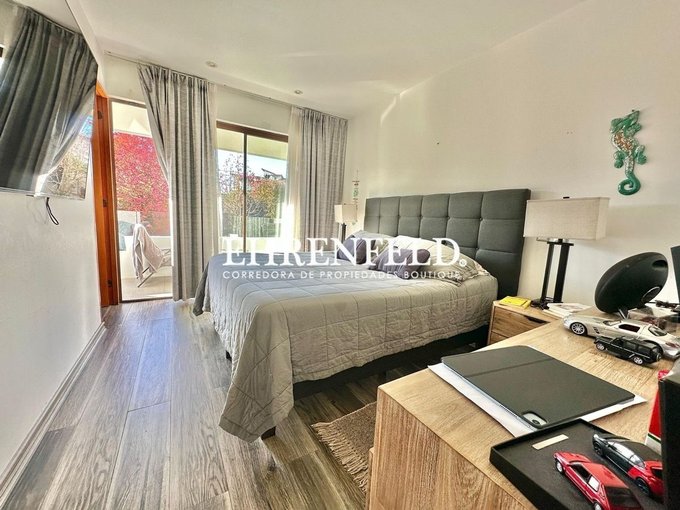 Suite 1.