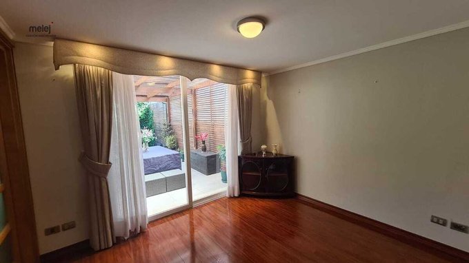 Sala de estar con salida a la terraza