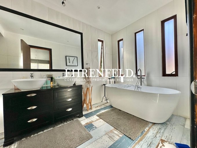 Baño suite 2.