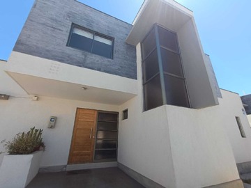 Arriendo Mensual / Casa / Coquimbo