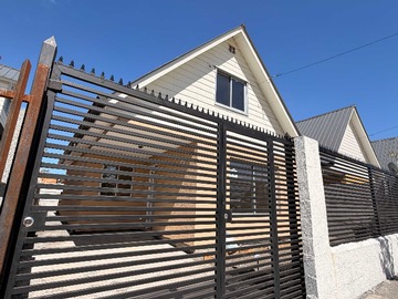 Arriendo Mensual / Casa / Coronel