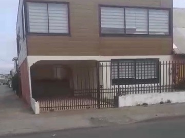 Arriendo Mensual / Casa / Coronel