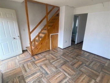 Arriendo Mensual / Casa / Coronel