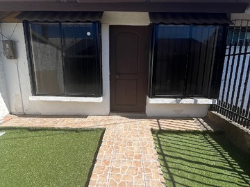 Arriendo Mensual / Casa / Coronel