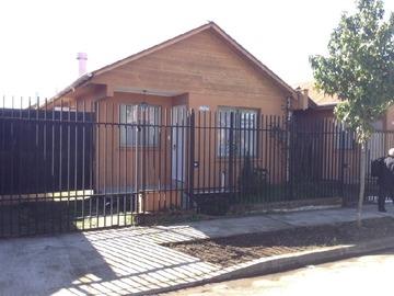 Arriendo Mensual / Casa / Coronel