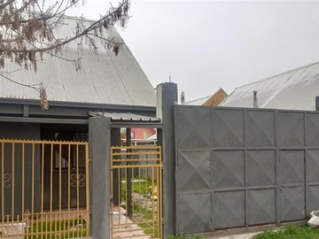 Arriendo Mensual / Casa / Curicó