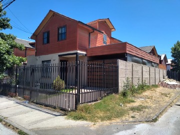 Arriendo Mensual / Casa / Curicó