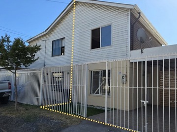 Arriendo Mensual / Casa / Curicó