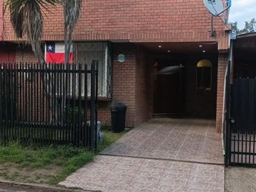 Arriendo Mensual / Casa / Curicó