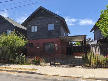 Arriendo Mensual / Casa / Curicó