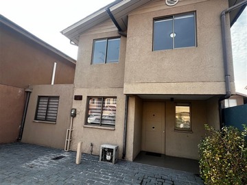 Arriendo Mensual / Casa / Huechuraba