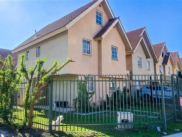 Arriendo Mensual / Casa / Huechuraba