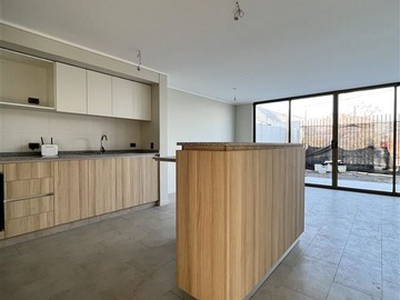 Arriendo Mensual / Casa / Huechuraba