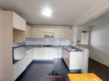 Arriendo Mensual / Casa / Huechuraba