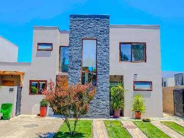 Isla de Maipo, Jaime Guzmán 244 Image