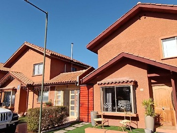 Arriendo Mensual / Casa / La Calera