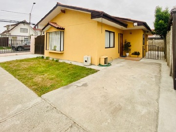 Arriendo Mensual / Casa / La Cruz