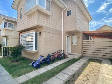 Arriendo Mensual / Casa / La Cruz