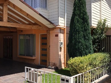 Arriendo Mensual / Casa / La Cruz
