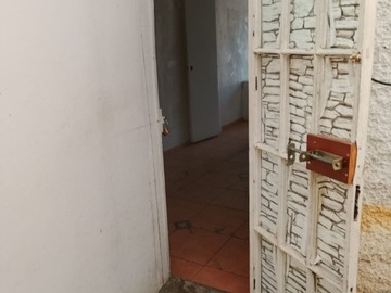 puerta desde dormitorio a patio interior privado