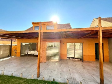 Arriendo Mensual / Casa / La Florida