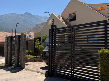 Arriendo Mensual / Casa / La Florida