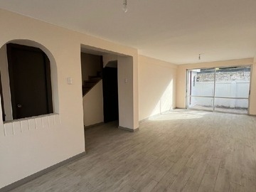 Arriendo Mensual / Casa / La Reina