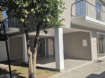 Arriendo Mensual / Casa / La Reina