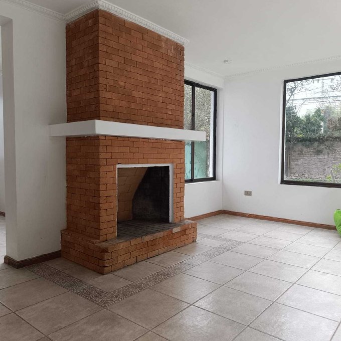 Casa en Arriendo en La Reina, Casa 5d+3b+3e+1b (107372)